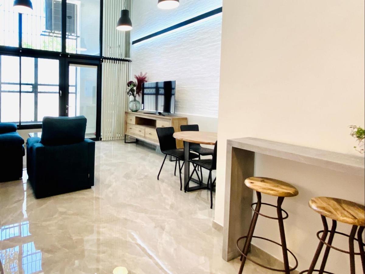 Tr1 Parking Incluido Loft Paseo Del Guadalquivir Apartment Seville Luaran gambar